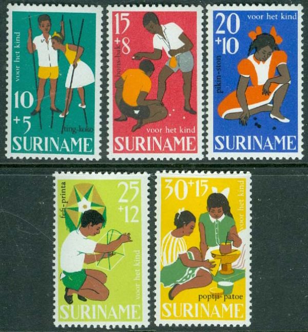 Surinam - M  528-532 "Voor het Kind": barnlekar, 5 kpl **