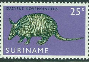 Surinam – M  520 Invigning av Paramaribo Djurpark. Niobandad bälta, 25 C **