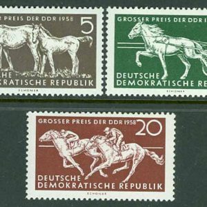 DDR – M  640-642 Hästtävlingen ”DDR`s Stora Pris” och hästgård, 3 kpl **