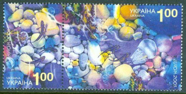 Ukraina - M  444-445 Europa 2001 - Livgivande vatten, par kpl **